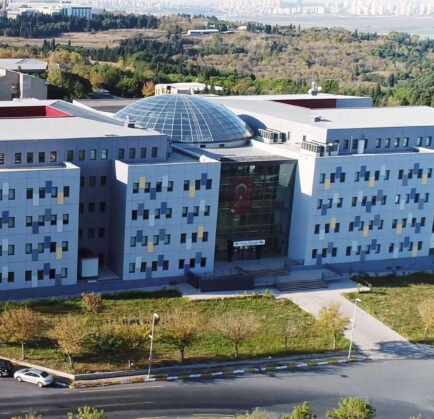 İstanbul Üniversitesi’ne Adım Adım: The Han YK Hotel’in Sunduğu Konfor